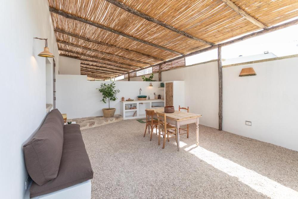 Trullo Santovia Panzió Sant Isidoro  Kültér fotó