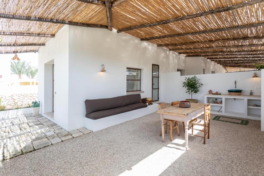 Trullo Santovia Panzió Sant Isidoro  Kültér fotó