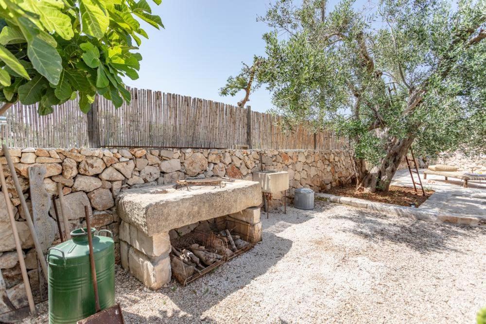 Trullo Santovia Panzió Sant Isidoro  Kültér fotó